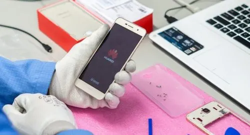 Huawei могут отлучить от Android. Компания готовит собственную операционную систему