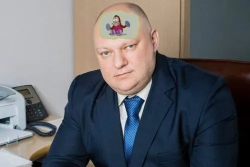 Депутат-идиот растоптал iPad в ответ на американские санкции. И написал об этом в Facebook