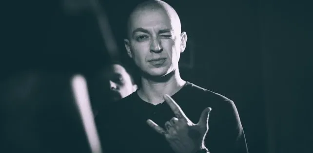 Оксимирон зарабатывает больше Noize MC. Но меньше Басты