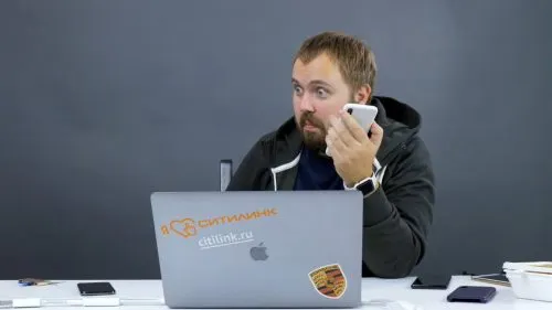 «А может, детишкам помочь?» Wylsacom выбирает новую тачку – в реплаях требуют благотворительности