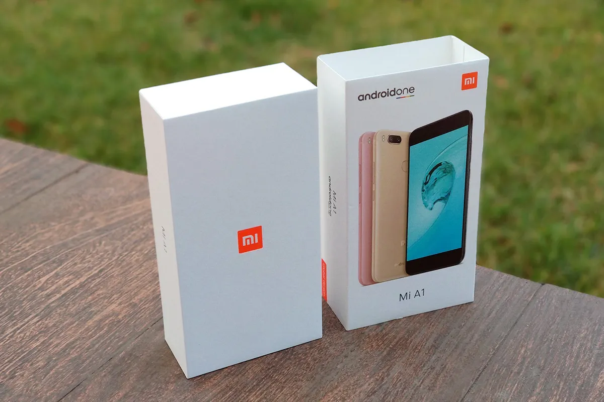 Xiaomi провела самую нищебродскую распродажу в истории. Mi A1 отдавали за 8 тысяч рублей, но это позор