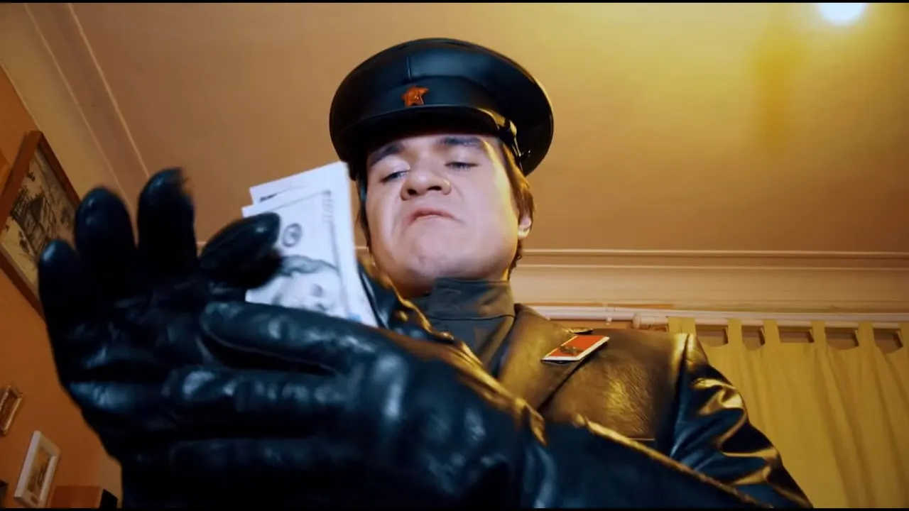 BadComedian окончательно уничтожил «Движение вверх». Его похвалил инвалид-сын главного героя