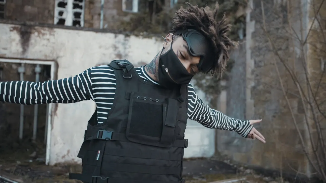 Концерт Scarlxrd – ад на земле. Он был «британским Ивангаем», а сейчас делает рэп, под который хочется убивать
