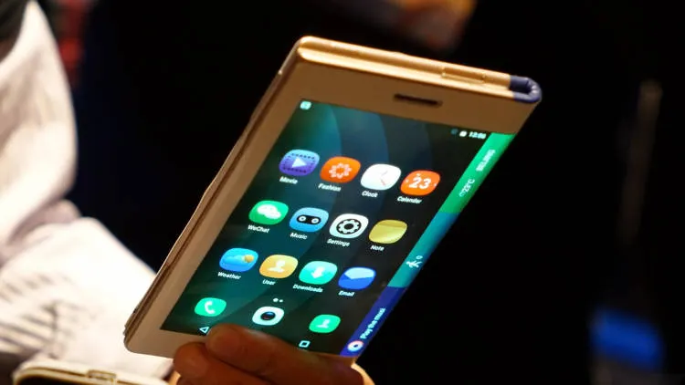Samsung Galaxy X – прорывной смартфон за дичайшие деньги. Почти в два раза дороже iPhone X