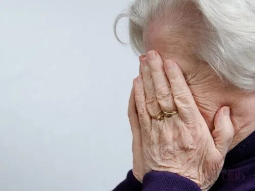 Внук сделал с 93-летней бабушкой такое, что позавидовал бы даже Артем Исхаков. Выдохните, прежде чем кликать