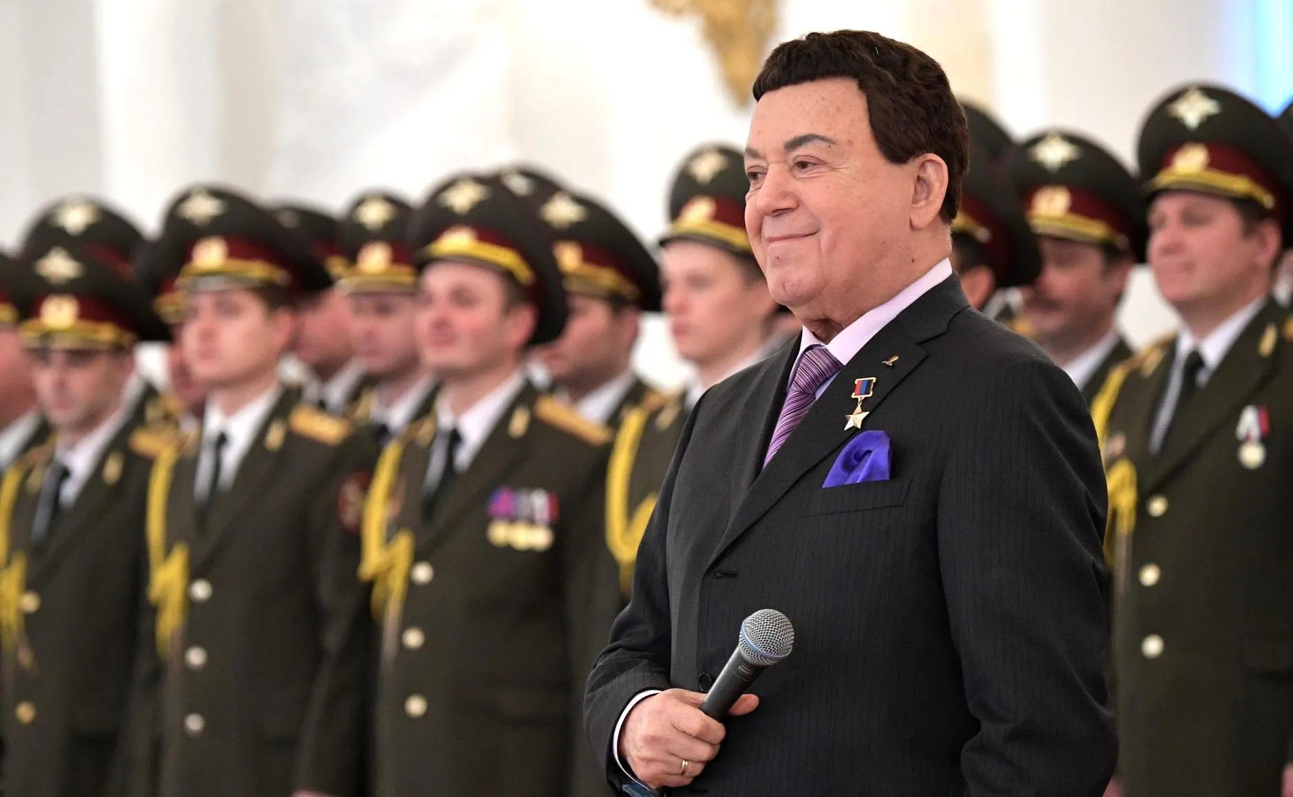 Редактор Первого канала порадовался смерти Кобзона. Но заранее извинился
