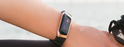 Мы нашли убийцу Xiaomi Mi Band 3. За те же деньги