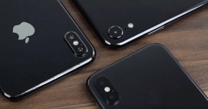 Все iPhone 2018 года – здесь. Да, за месяц до презентации