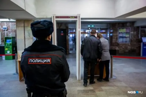 Московского копа застрелили в туалете метро. В последнюю смену перед увольнением