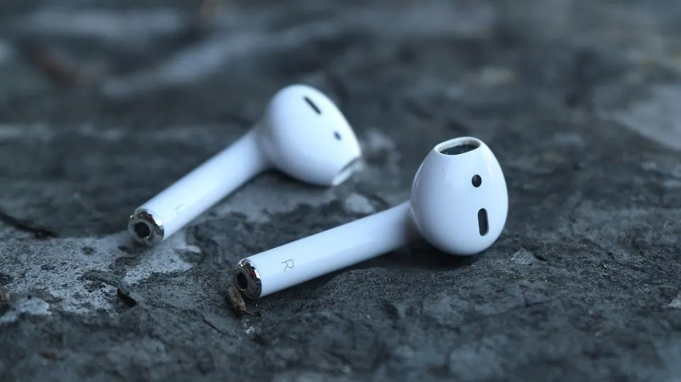 Какими будут Apple AirPods 2