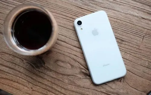 Каким будет iPhone 9? Цены, цвета, сроки