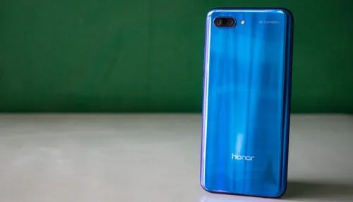 Как купить самый дешевый Honor 10 в России