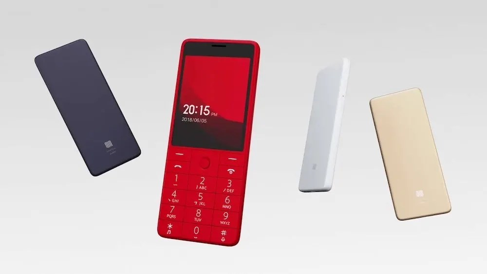Кнопочный телефон Xiaomi со встроенным переводчиком оценили в 3 тысячи рублей. Надо брать