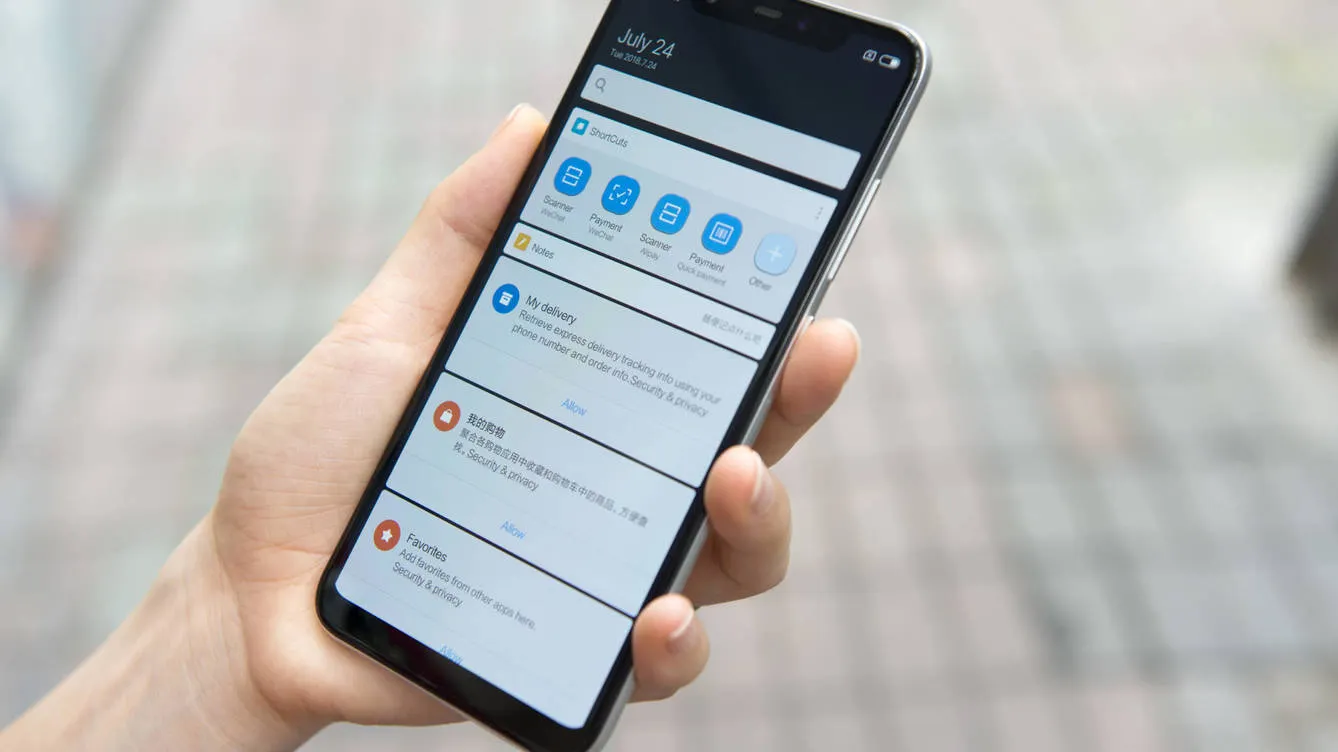 Xiaomi и другие китайские смартфоны нужно покупать на AliExpress. И только там