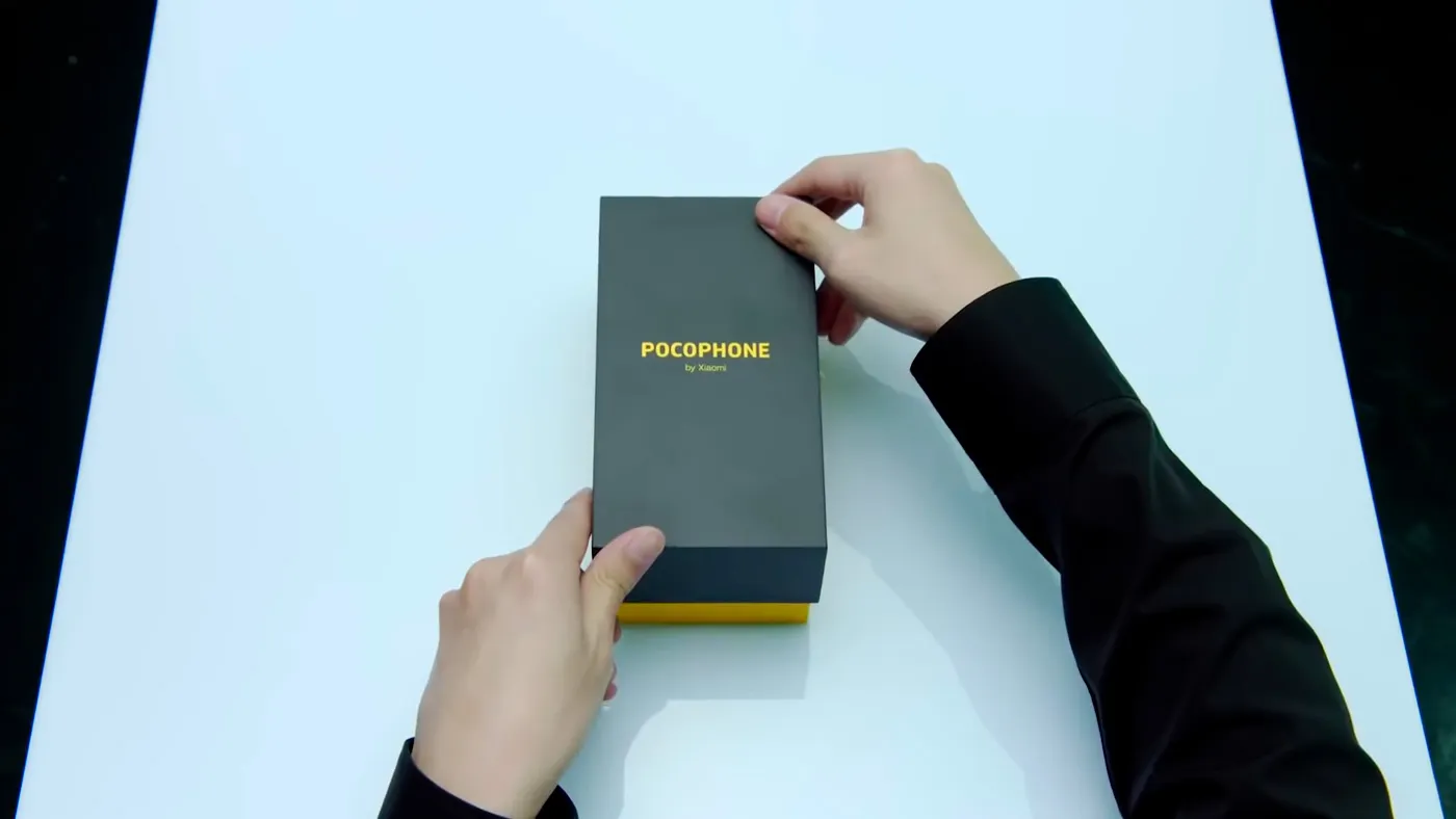 Xiaomi продвигает в России смартфон, который нельзя купить