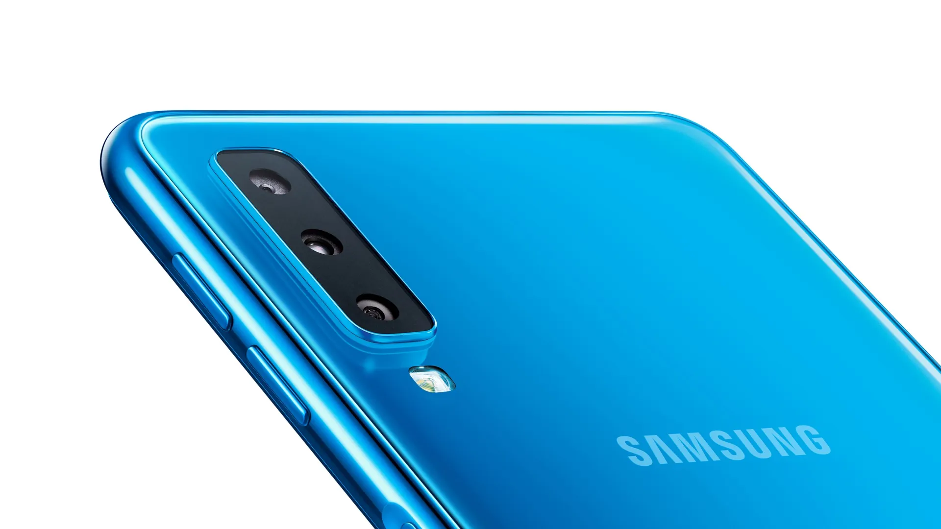 Galaxy A7 – исторический смартфон для Samsung. Он поможет в борьбе с Xiaomi и Huawei