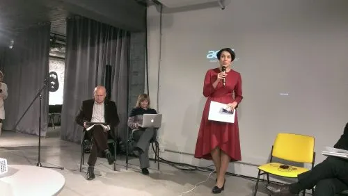 Соня Кошкина захотела быть Дудем. Но у нее ничего не получилось