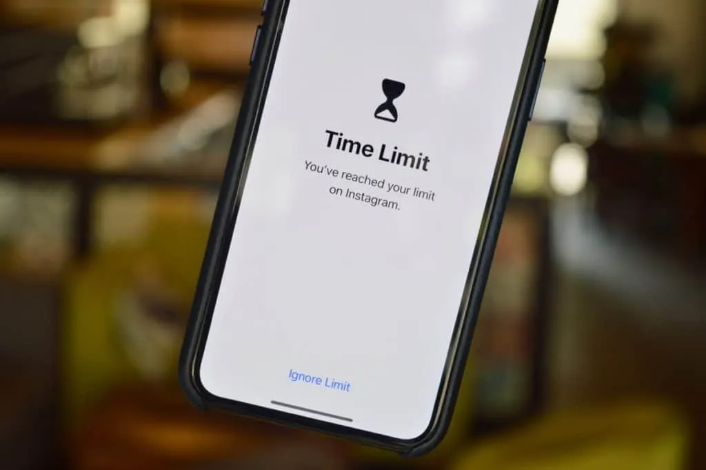 Screen Time — фича, по которой запомнят iOS 12. Она меняет iPhone и спасает от смартфонной зависимости