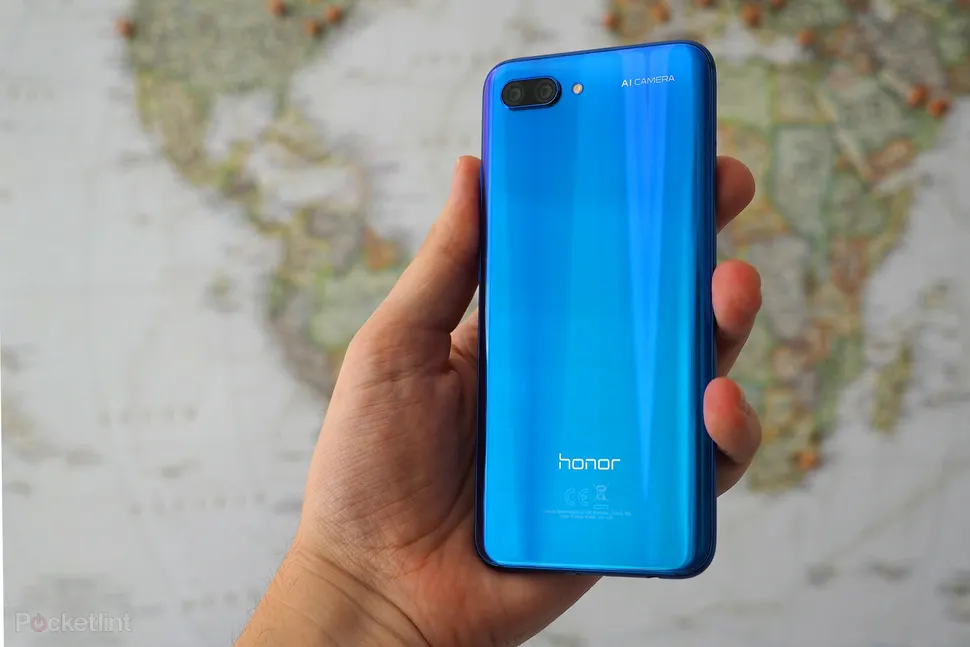 Секретные товары с распродажи 11.11: Honor 10 с NFC и Xiaomi Mi A2 с чистым Android