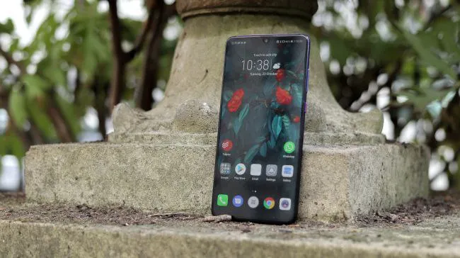 Huawei опять прячет свой лучший смартфон. Mate 20 реально бесподобен