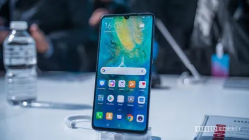 Huawei Mate 20X уже в продаже. По характеристикам это лучший Android-флагман года