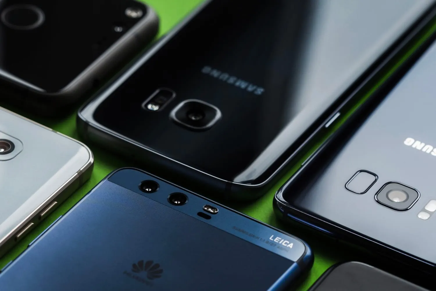 Что такое multitrade-in? И как обменять ворох старых телефонов на новый iPhone