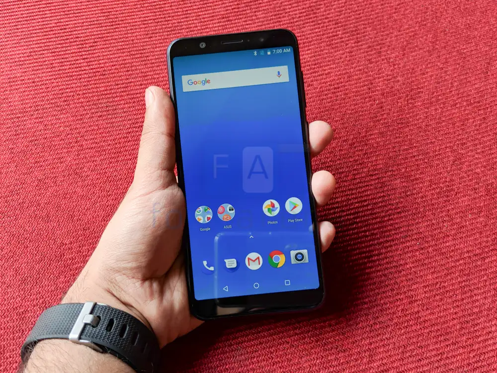 ASUS Zenfone Max Pro M1 резко подешевел. За такие деньги он уникален