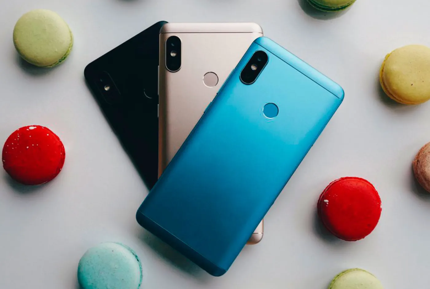 Xiaomi Redmi Note 5 – смартфон года. Он победил и на AliExpress, и на Маркете