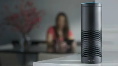 Умная колонка Amazon Alexa опять предала владельца. Утекли 1700 аудиозаписей