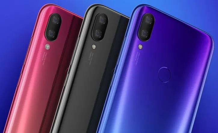 В Китае выпустили Xiaomi Mi Play. Нормальный бюджетник в стиле Honor