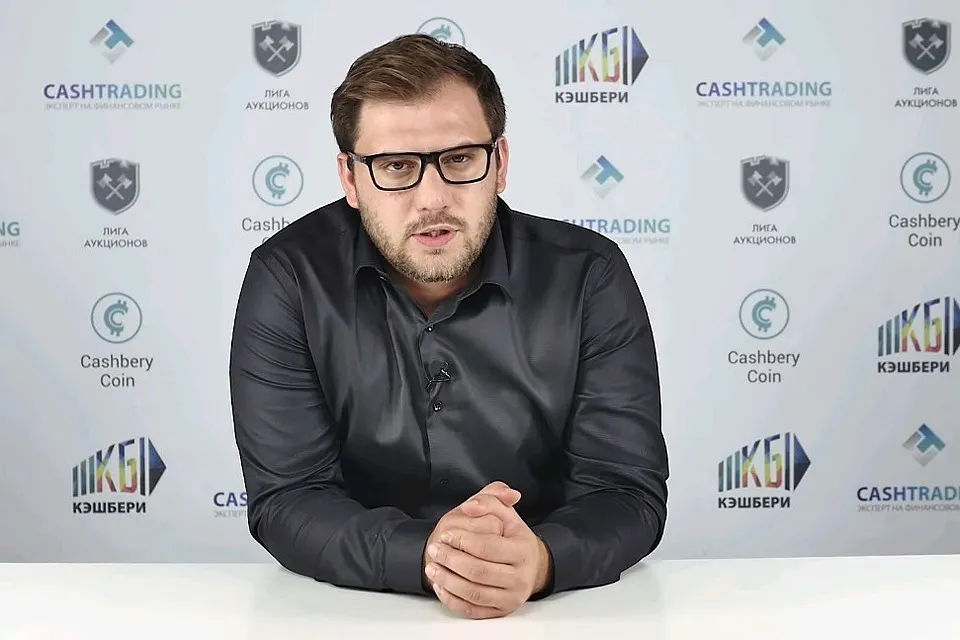 Бомба от Кэшбери, чересчур нежный редактор и странные шутки Батрутдинова. Главные видосы недели
