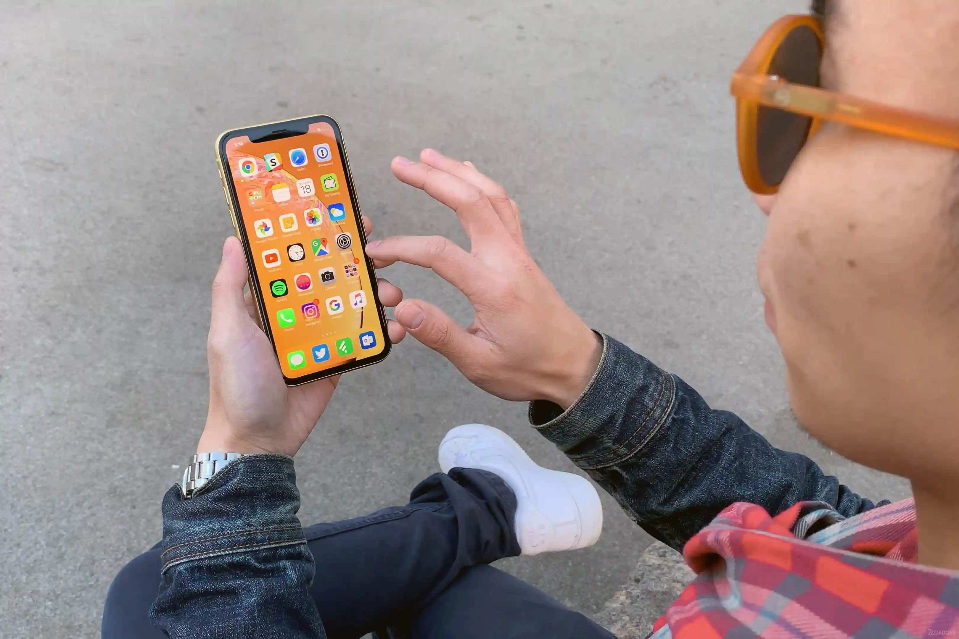 iPhone X порван. XR – новый король рынка