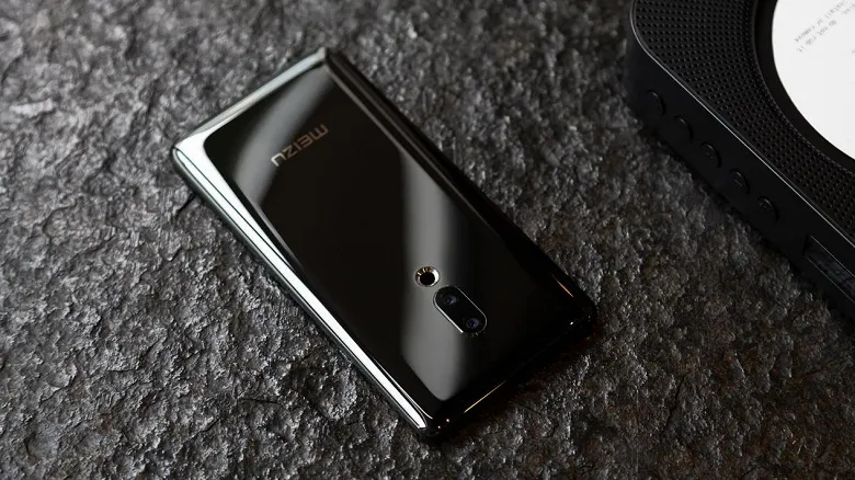 Meizu Zero – первый смарт без единой дырки. Нет ни динамиков, ни даже отверстия в экране