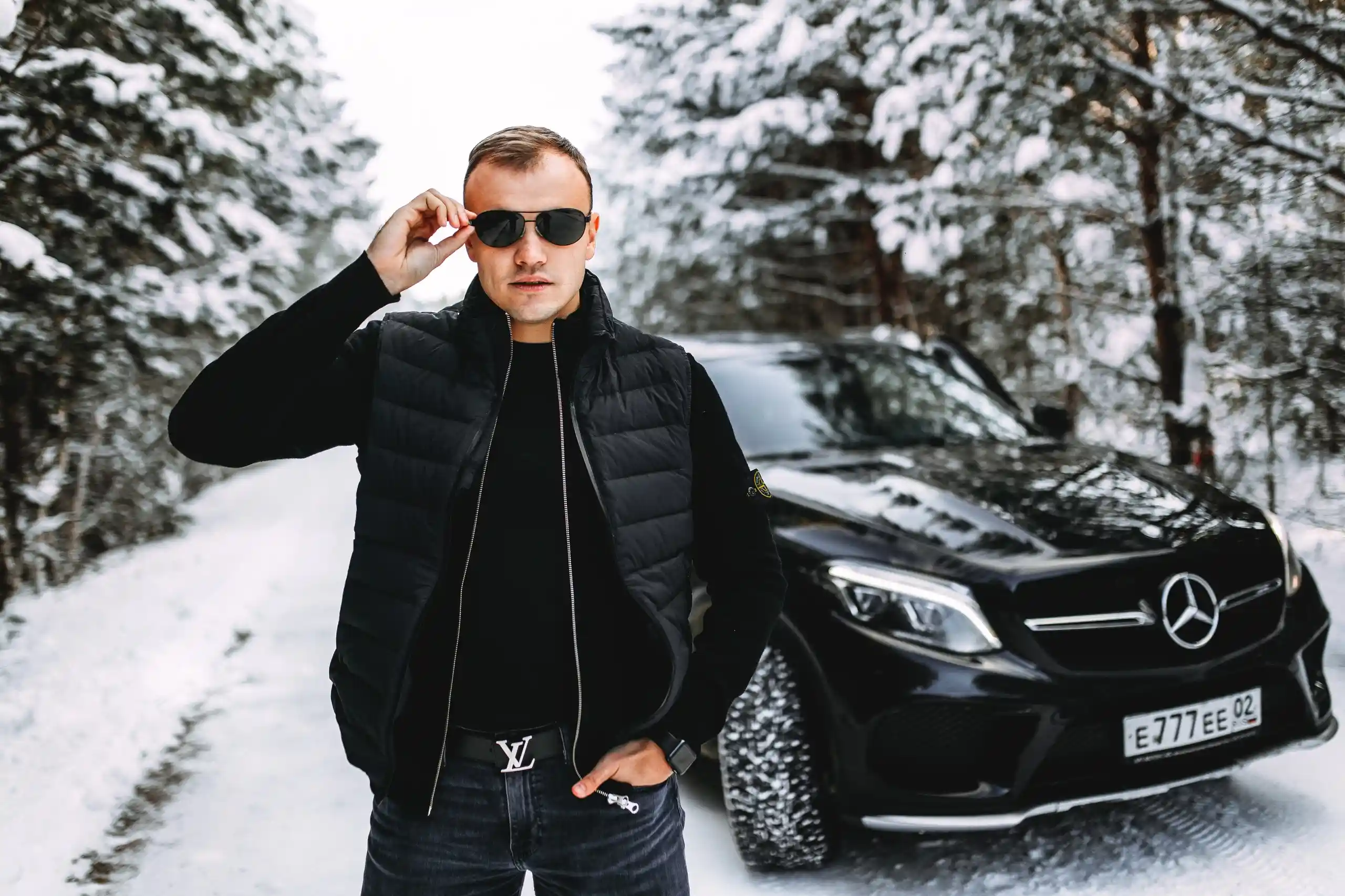 Владелец паблика «Типичный миллионер» попал на уголовку. Он показывал бизнес-уроки за 8 тысяч рублей