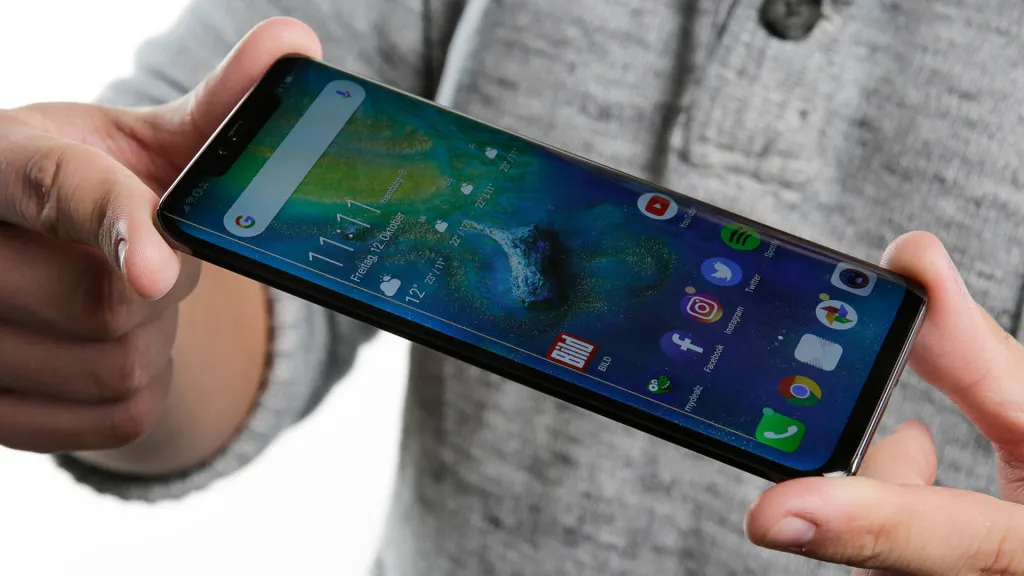 Huawei Mate 20 – самый мощный Android-смартфон в мире. OnePlus 6T – пятый