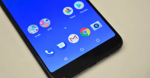 Asus ZenFone и еще 4 бренда, которые могут занять место Xiaomi. Там порядок с NFC и дизайном