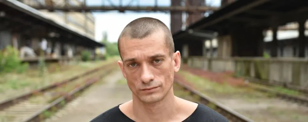 Почему Пётр Павленский не псих, а большой художник