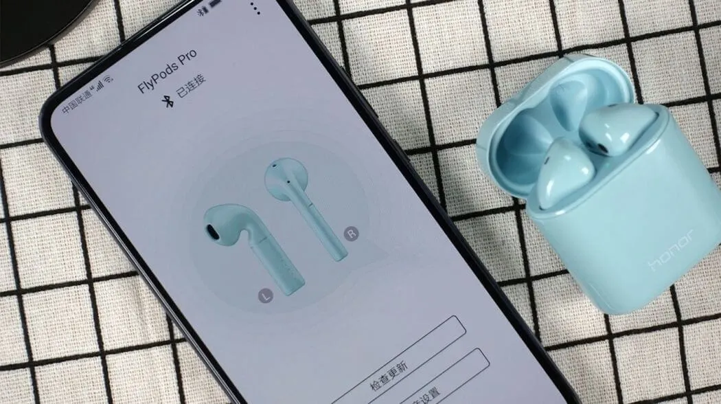 Honor FlyPods стоят в два раза дешевле AirPods. Брать или нет?