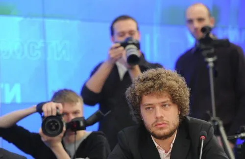 Варламов раздаст свои фотографии бесплатно. Респект, но снимки Ильи давно не несут художественной ценности