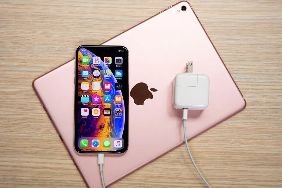 Этот iPhone почти исчез, но его стоит поискать. Он прекрасен за свои деньги