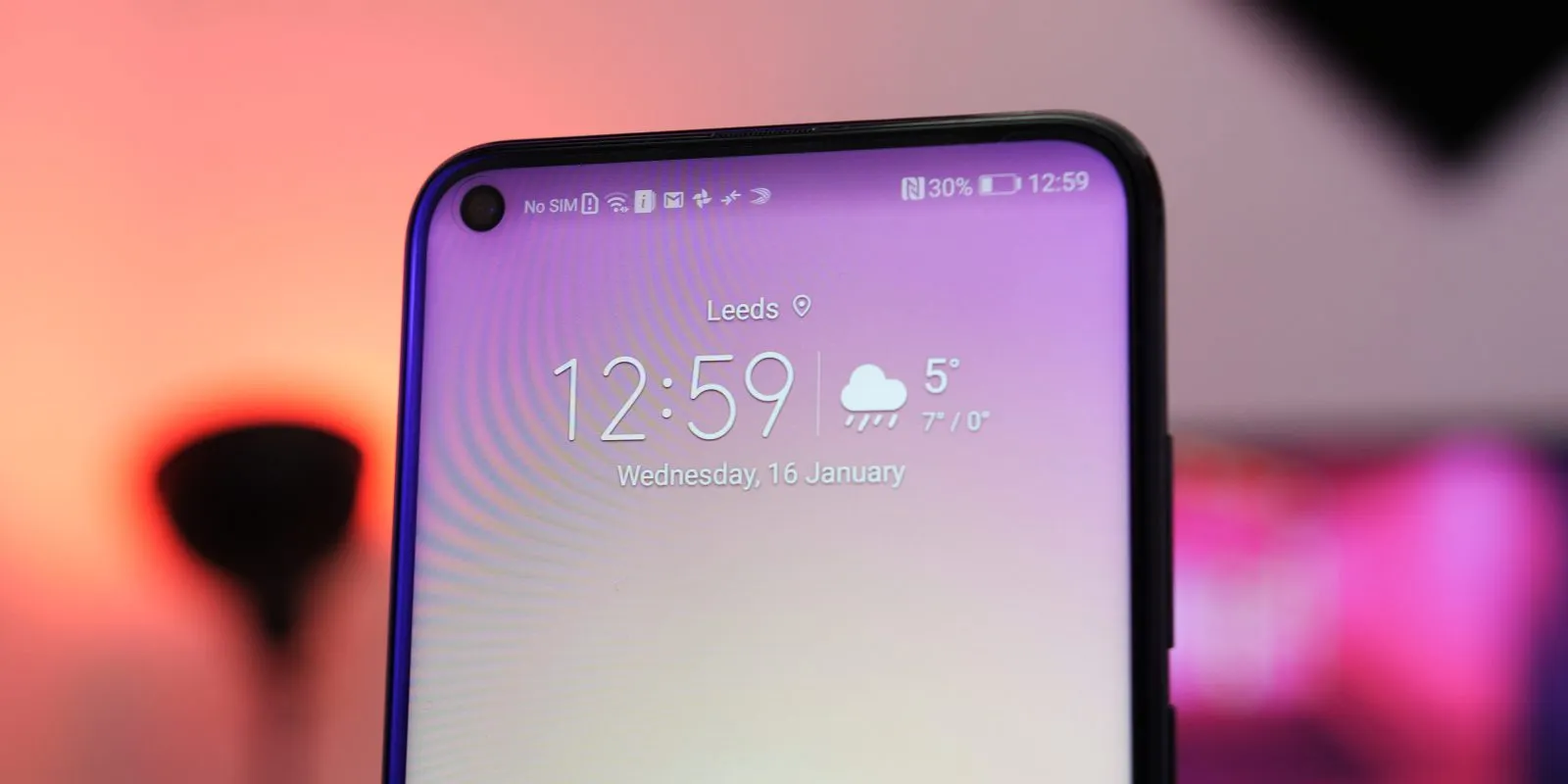 Подешевел iPhone 8. Здесь – 6 конкурентов, которые лучше «восьмерки»