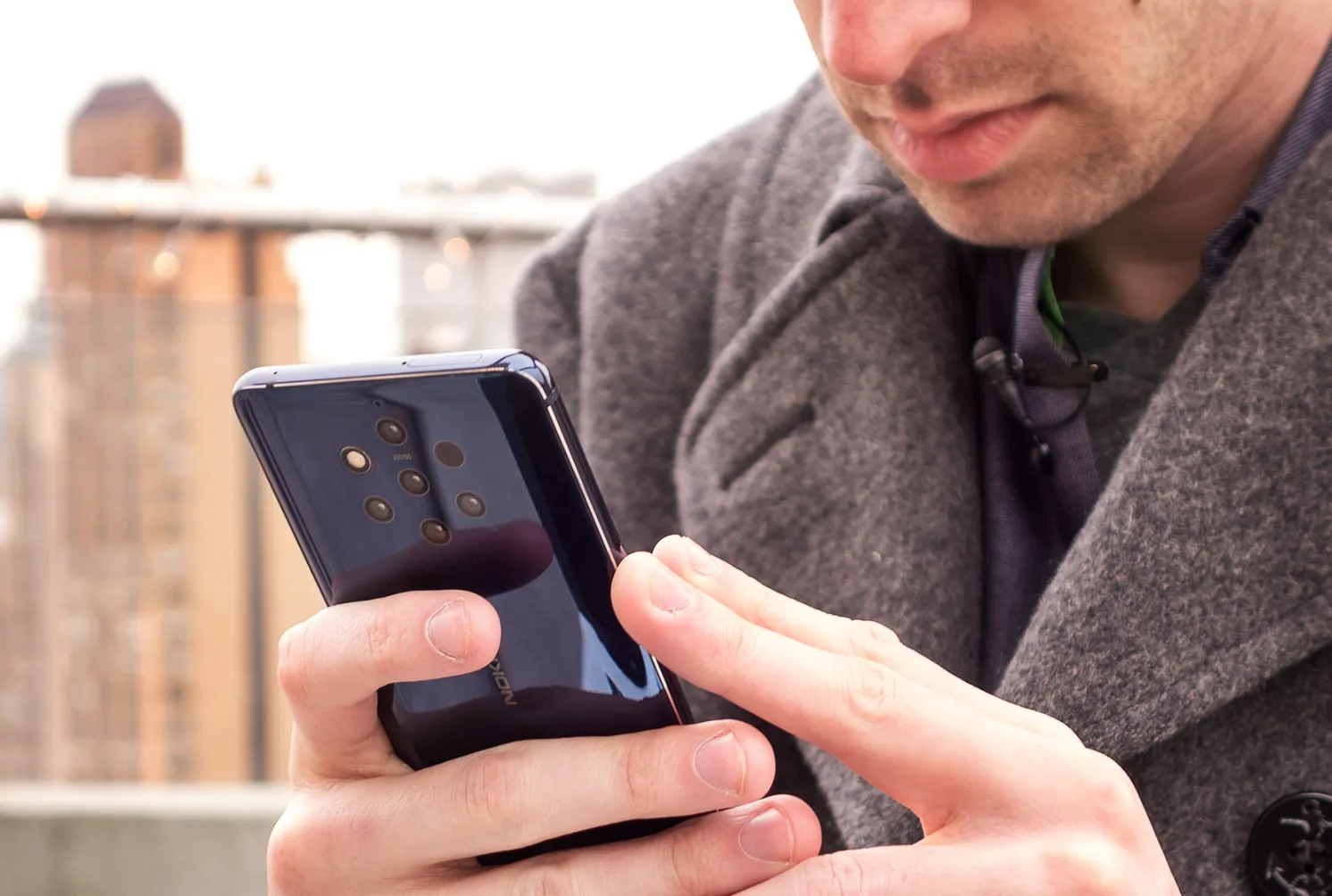 Nokia 9 – флагман с пятью камерами и старым процессором. Что умеет, сколько стоит?