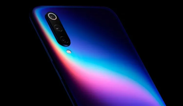Камера Xiaomi Mi 9: зачем ей три модуля и что она умеет?