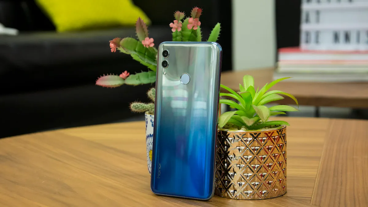 Эти Honor скоро исчезнут навсегда. Почему их уже не стоит покупать?