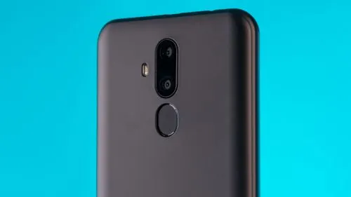 На YouTube-канале «Палача» конкурс. Можно выиграть смартфон с NFC