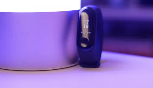 Каким будет Xiaomi Mi Band 4? C NFC, но не для нас