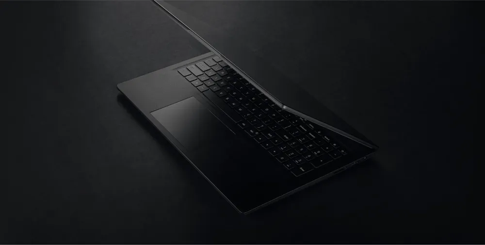 Xiaomi выпустила дешевую копию MacBook Pro. Ноутбук стоит меньше 50К