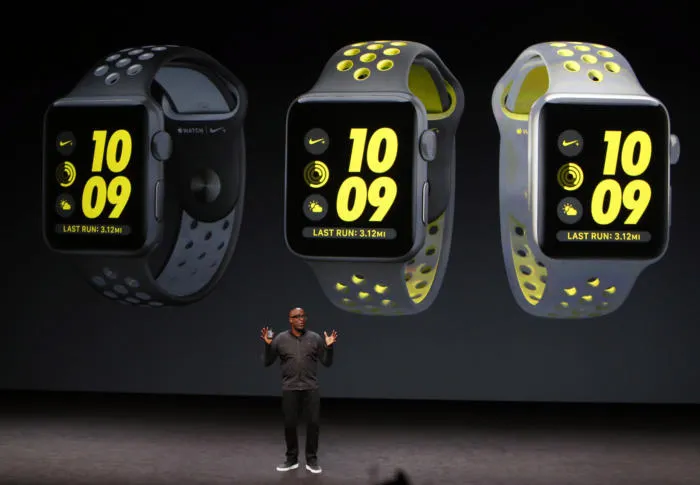 Браслет превращает Xiaomi Mi Band в Apple Watch. Правда, только внешне