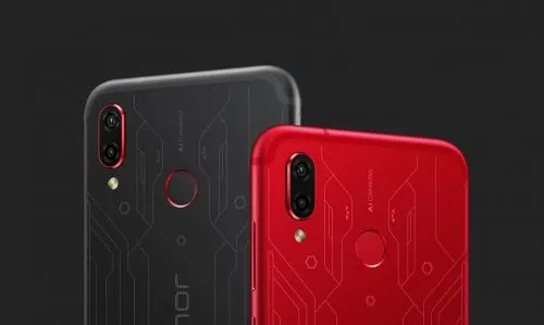 Honor Play подешевел и стал лучшим у бренда по соотношению цены и качества. 8X – мимо