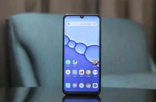 Что подарят покупателям Huawei P30 Pro? Солидные презенты